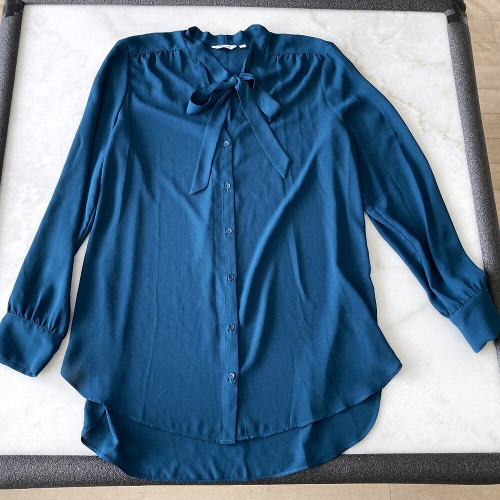 Reitman's blue / turquoise bow blouse / long sleeve button down top, ties @ neck